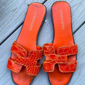Genuine crocodile orange “H” slides